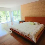 Casa De Paredes Secas By Geres Casas *